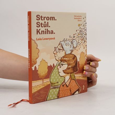Strom. Stůl. Kniha.