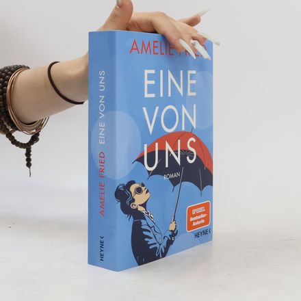 Eine von uns
