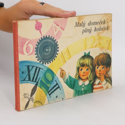 Malý domeček - plný koleček