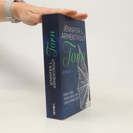 Torn: Eine Liebe zwischen Licht und Dunkelheit