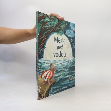 Měsíc pod vodou