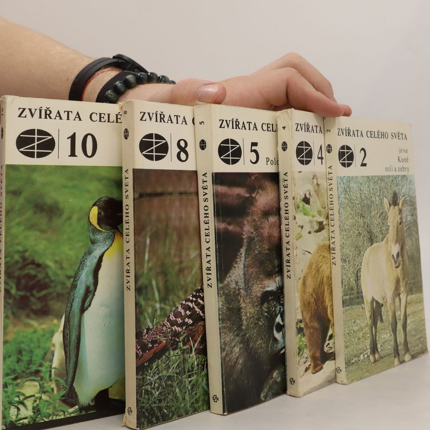 Various authors Zvířata celého světa 2, 4, 5, 8, 10