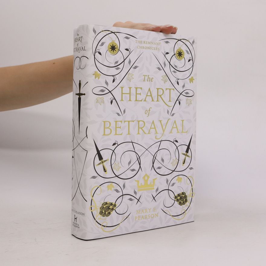 Mary E. Pearson The Heart of Betrayal