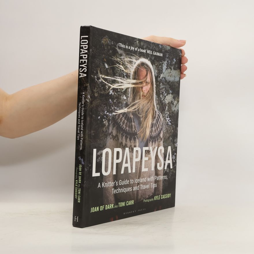 Toni Carr Lopapeysa