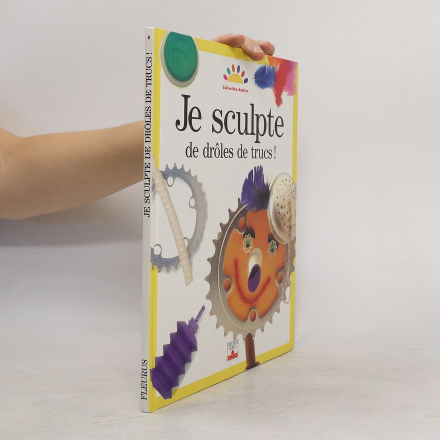 Kim Solga Je sculpte de drôles de trucs