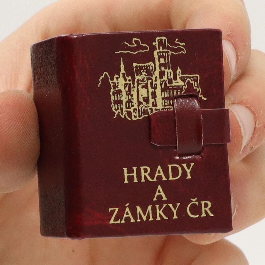 Kolektiv autorů Hrady a zámky ČR