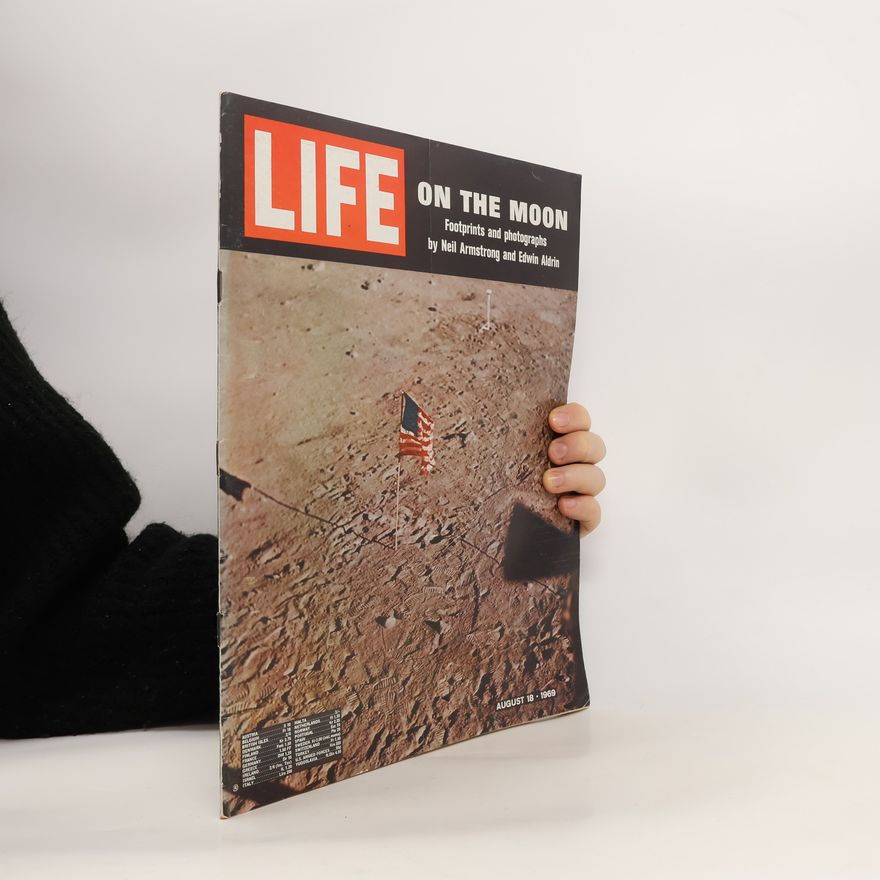 Autores varios Life on the Moon 8/1969