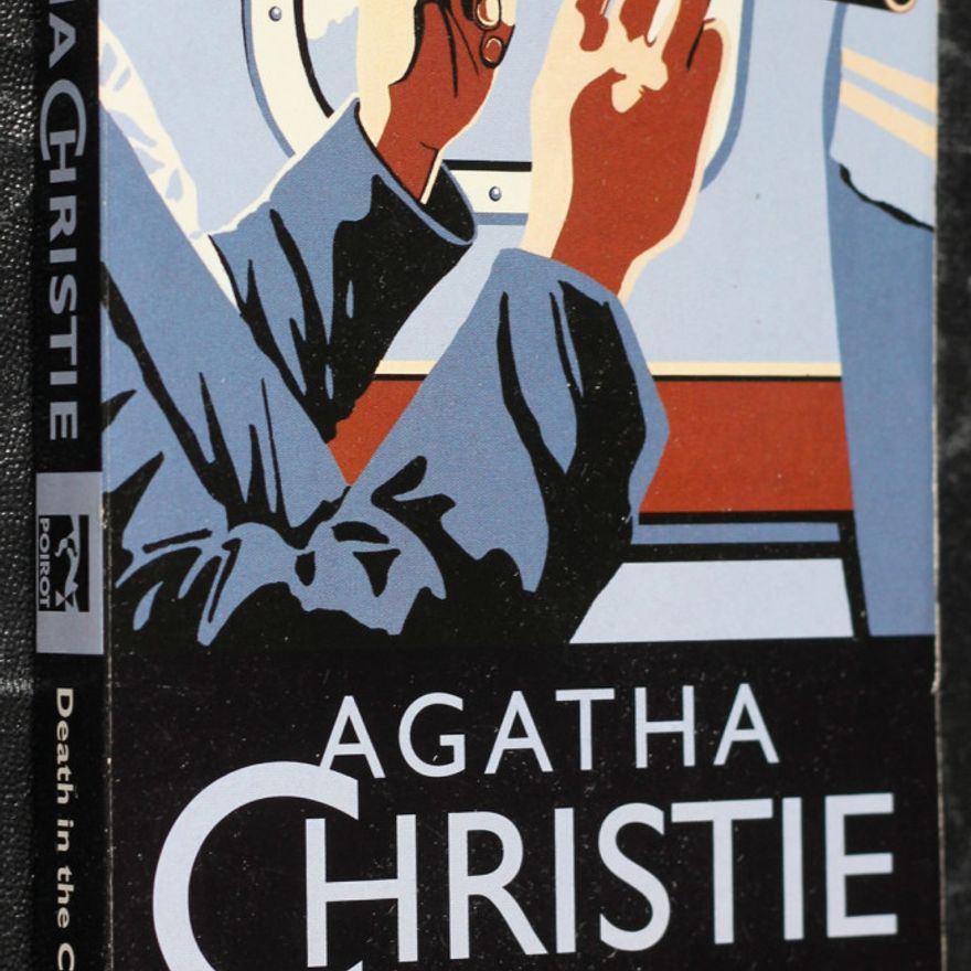 Agatha Christie Death in the Clouds