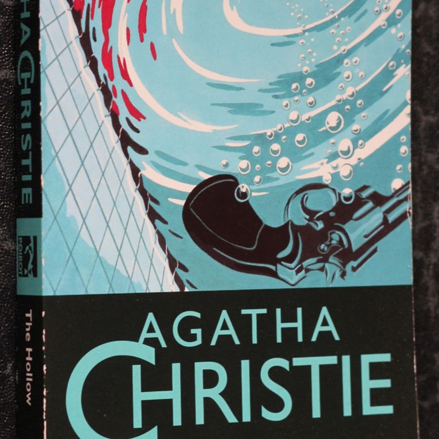 Agatha Christie The Hollow