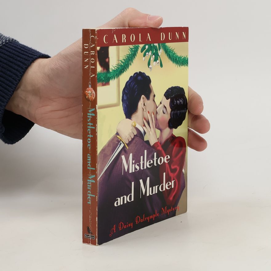 Carola Dunn Mistletoe and Murder