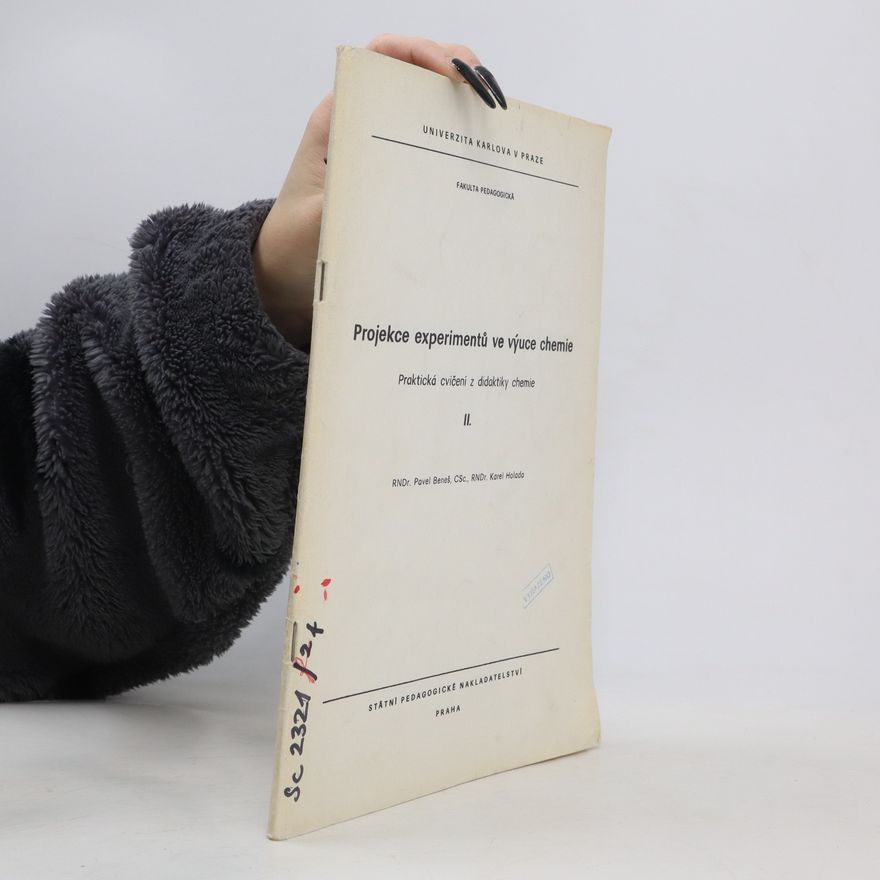 Pavel D. Kolář Projekce experimentů ve výuce chemie. Praktická cvičení z didaktiky chemie 2