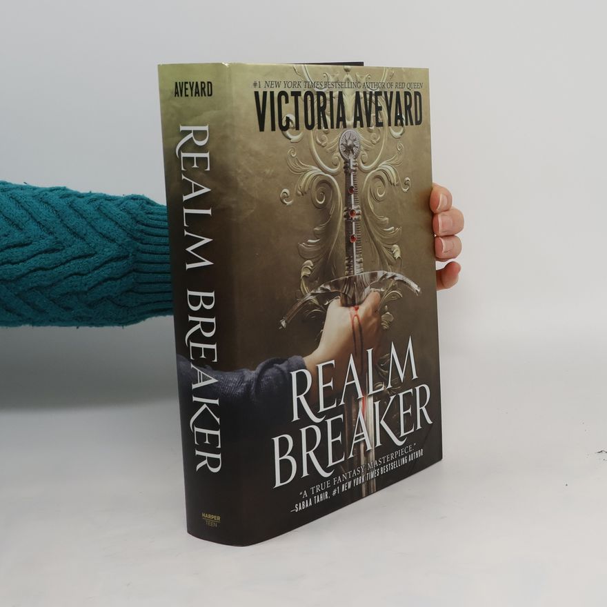 Victoria Aveyard Realm Breaker