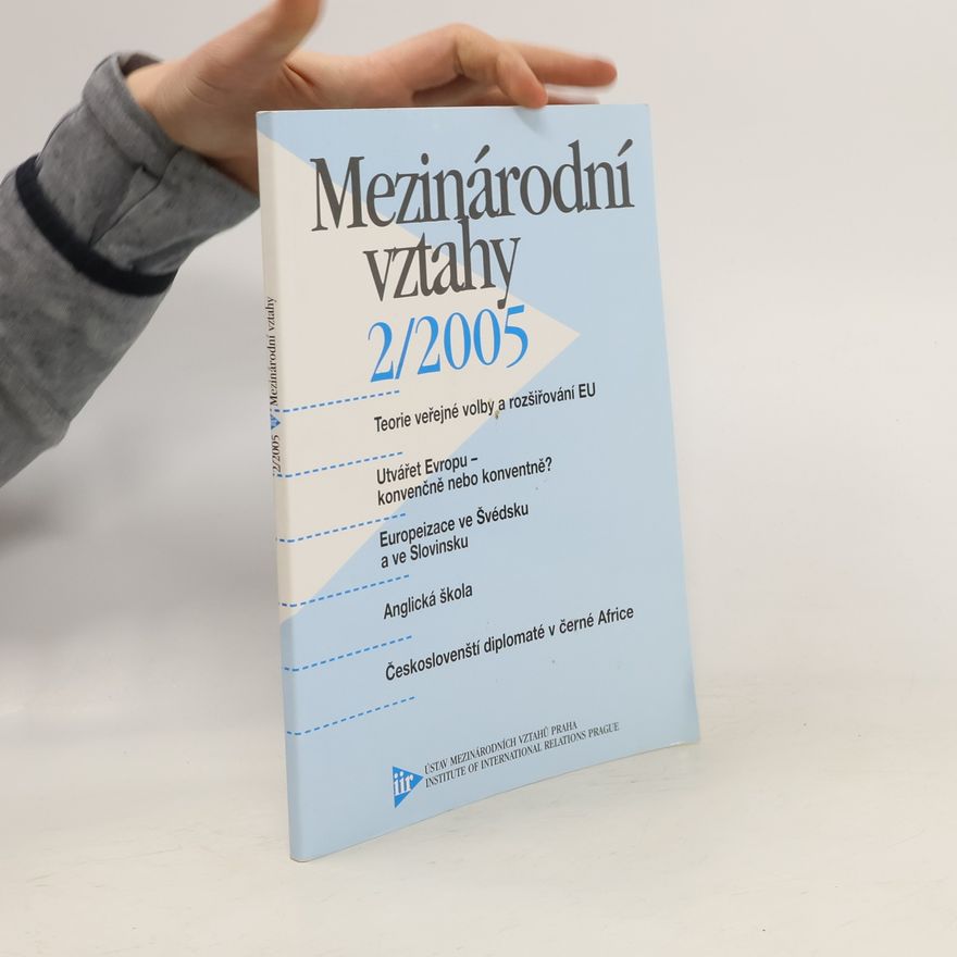 Kolektiv autorů Mezinárodní vztahy 2/2005