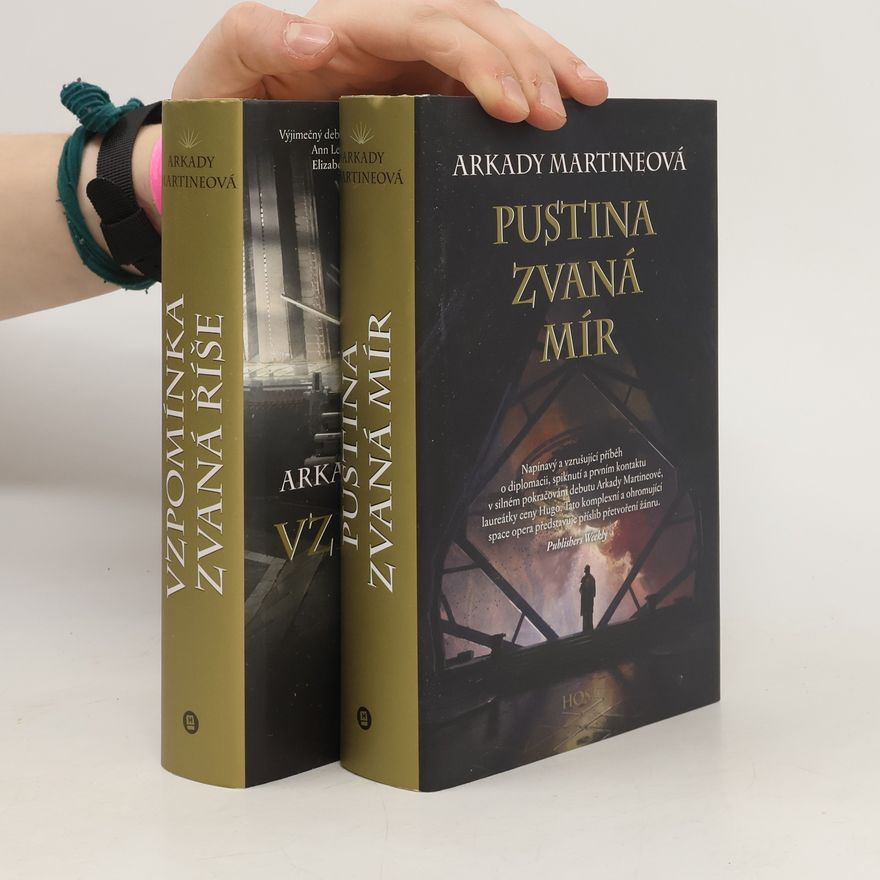 Arkady Martine Pustina zvaná mír. Vzpomínka zvaná říše