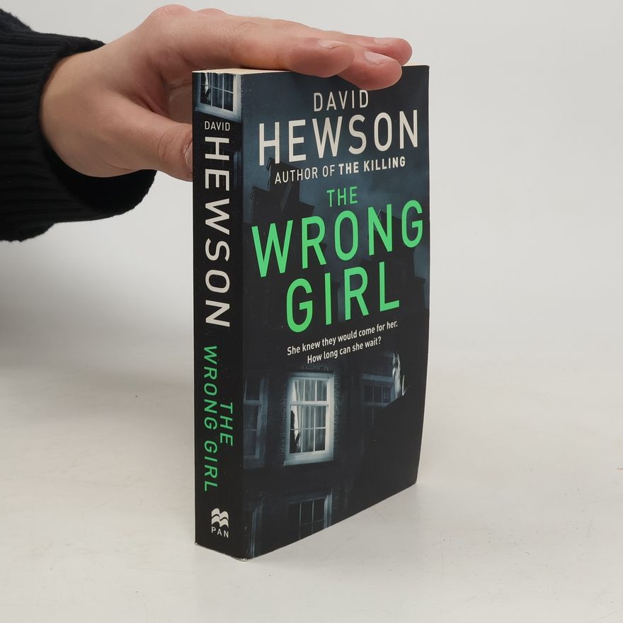 David Hewson The Wrong Girl
