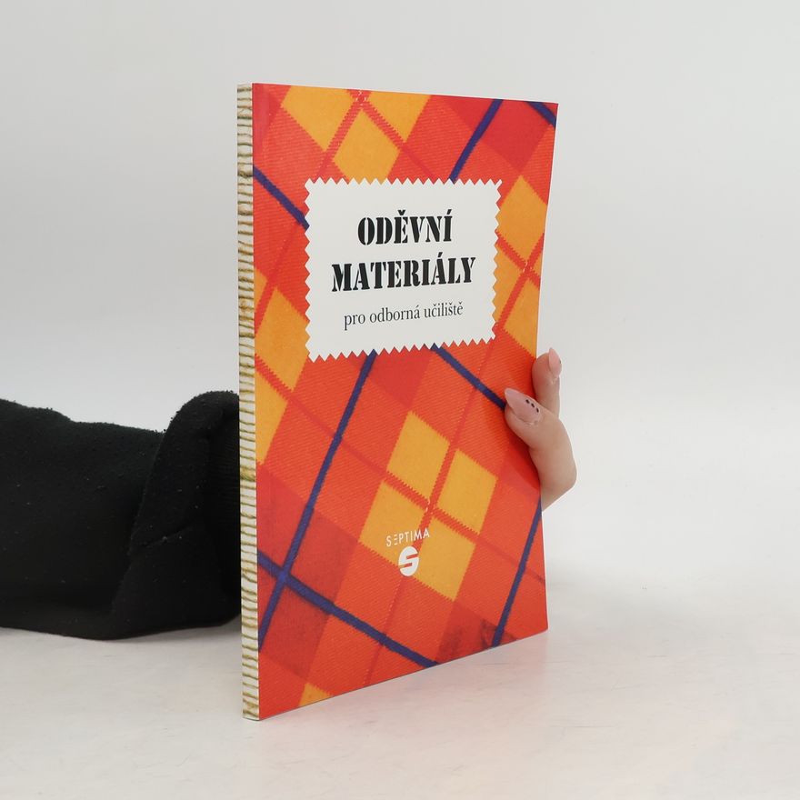 Irena Mračková Oděvní materiály