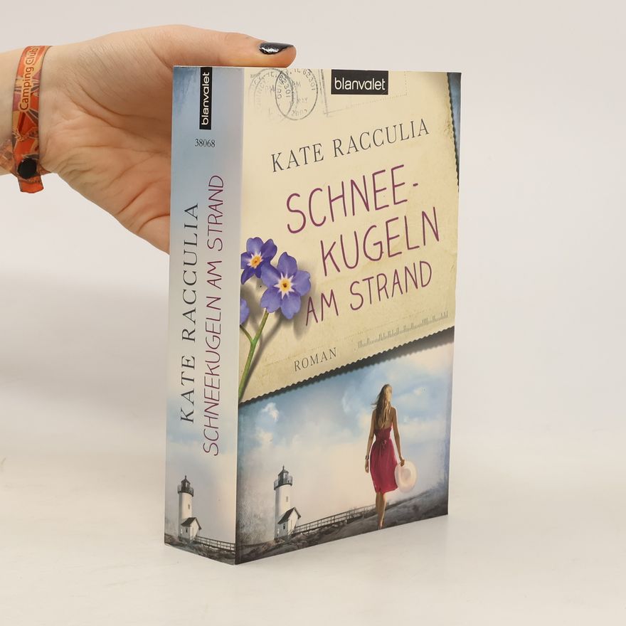 Kate Racculia Schneekugeln am Strand