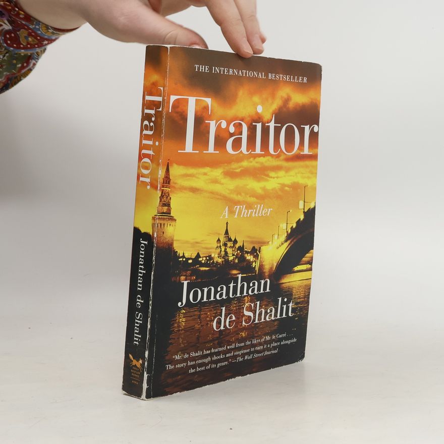 Jonathan De Shalit Traitor: A Thriller