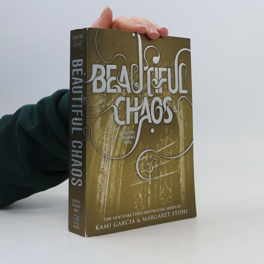 Kami Garcia Beautiful chaos