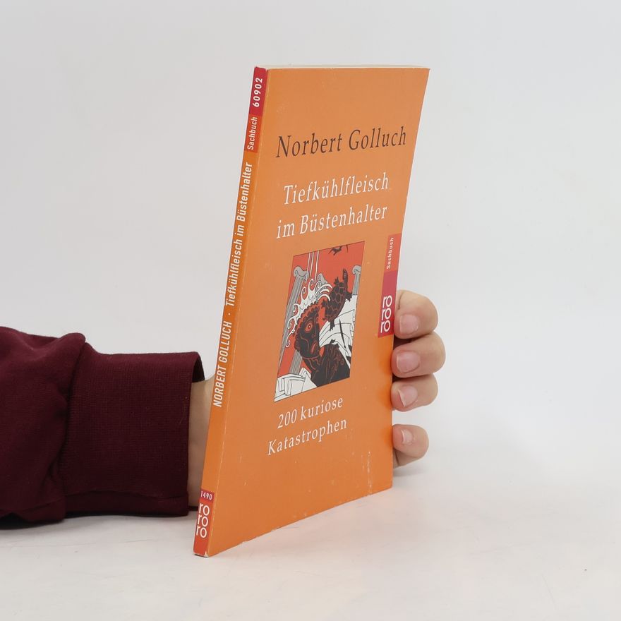 Norbert Golluch Tiefkühlfleisch im Büstenhalter