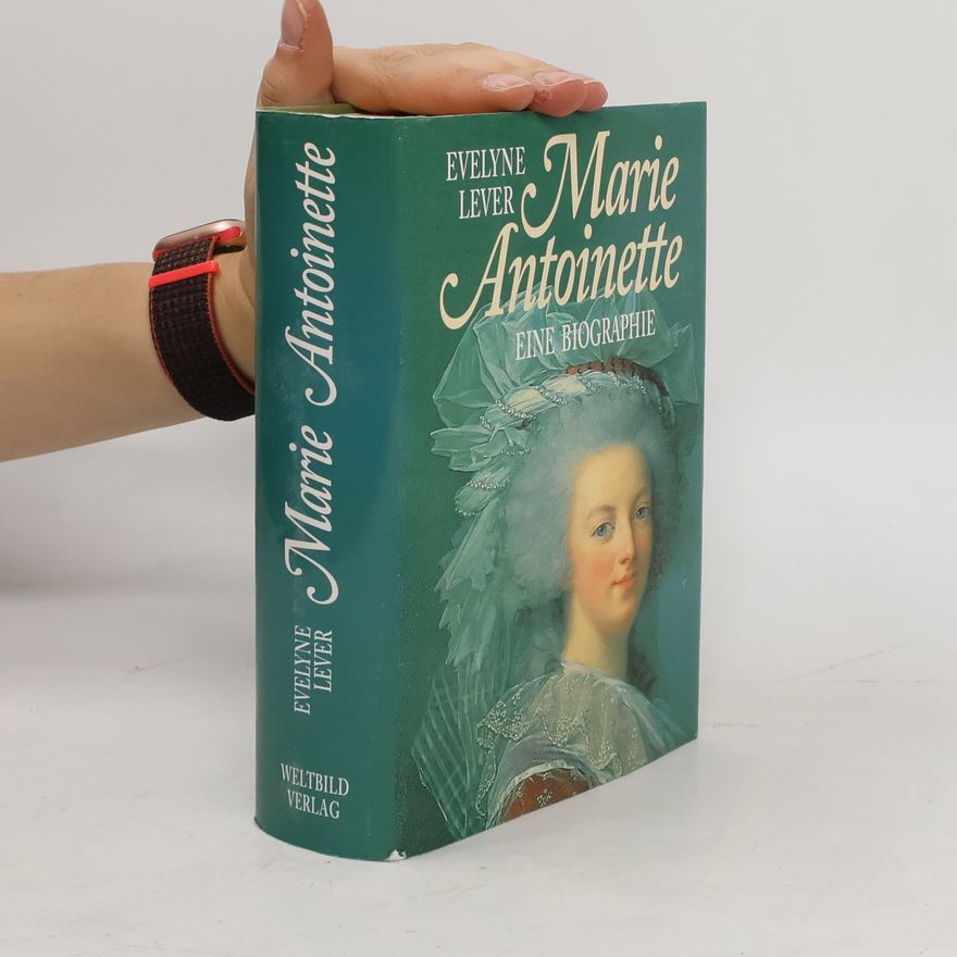 E. velyne Lever Marie Antoinette