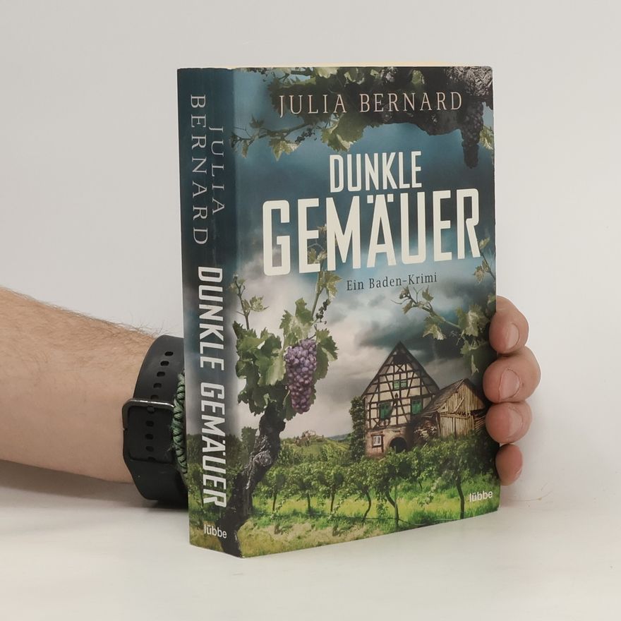 Julia Bernard Dunkle Gemäuer