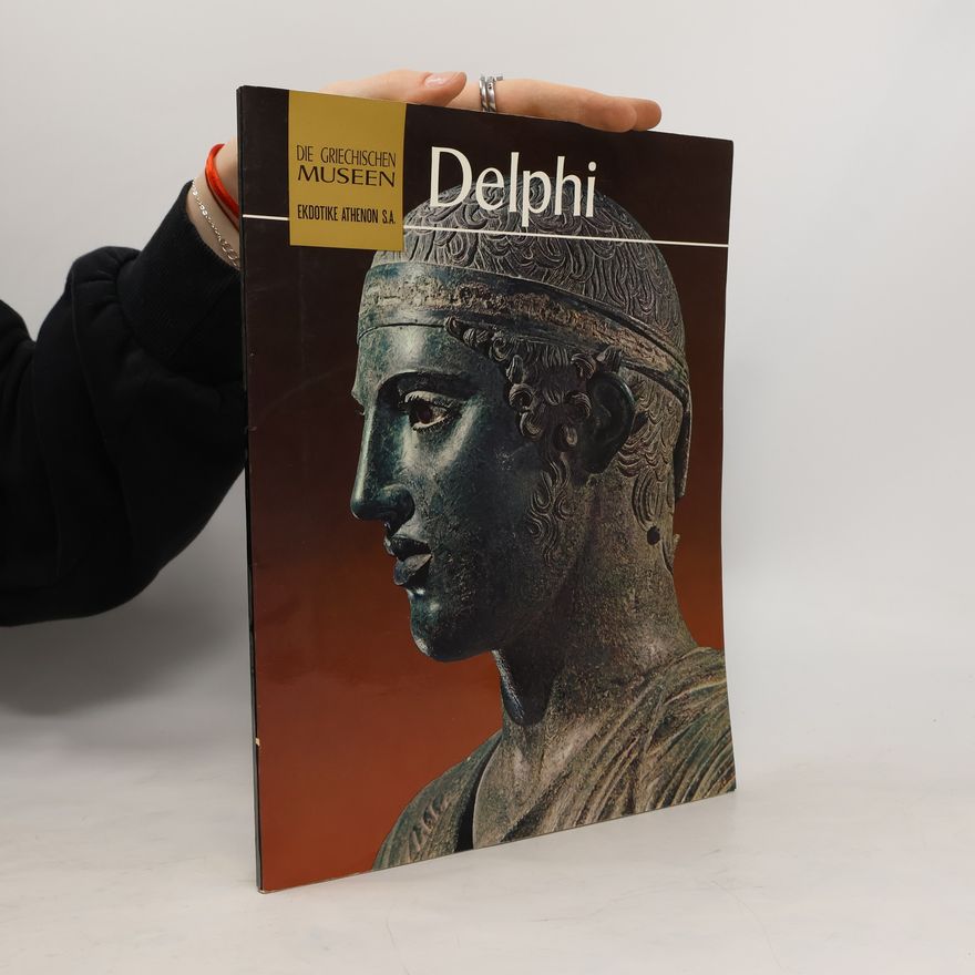 Manolis Andronikos Delphi