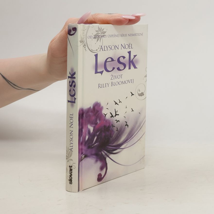 Alyson Noël Lesk