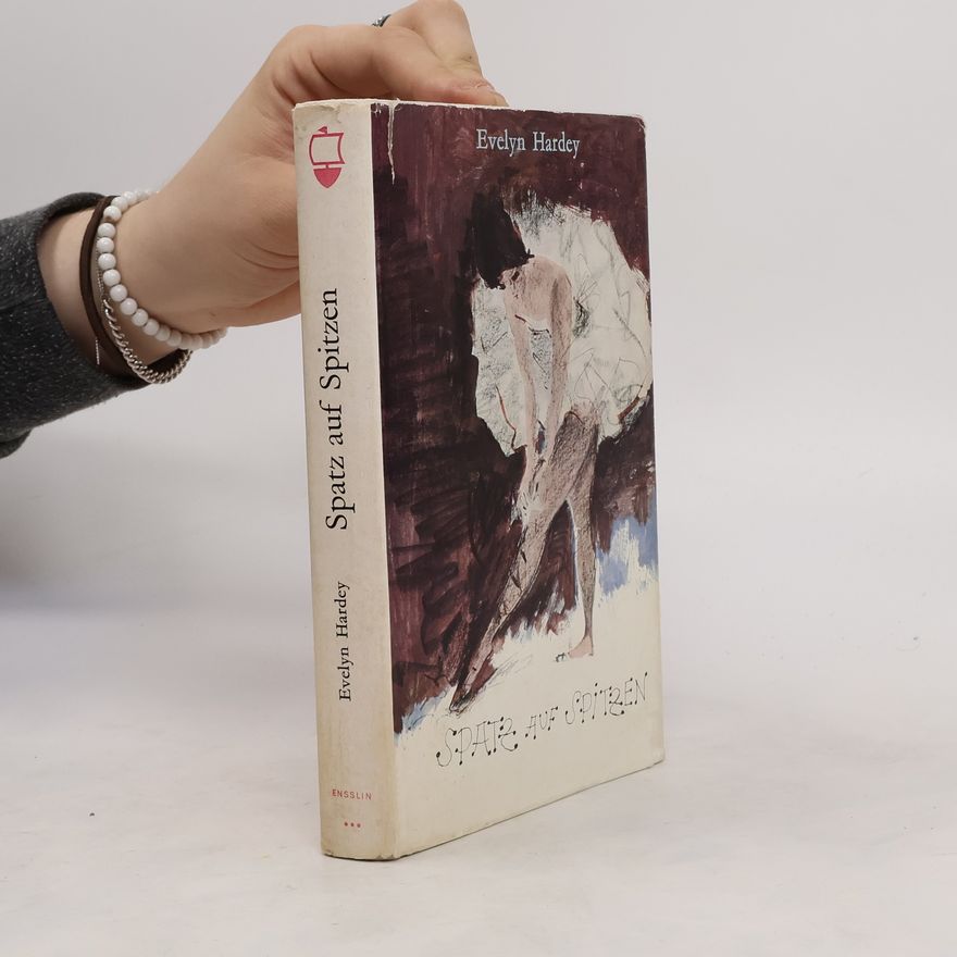 Evelyn Hardey Spatz auf Spitzen