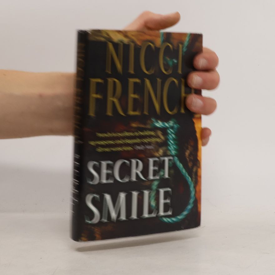 Nicci French Secret Smile