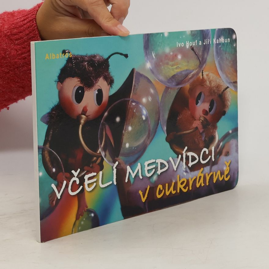 Radek Houf Včelí medvídci v cukrárně