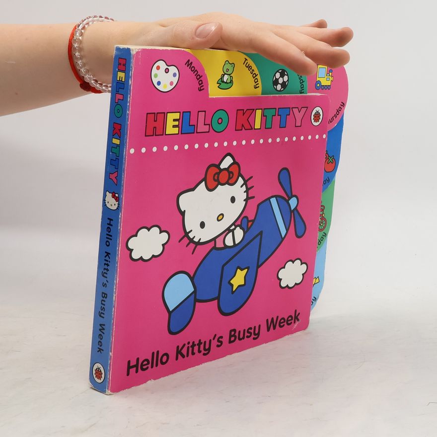 Various authors Hello Kitty's Busy Week
