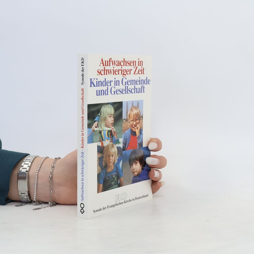 Kolektiv autorů Aufwachsen in schwieriger Zeit