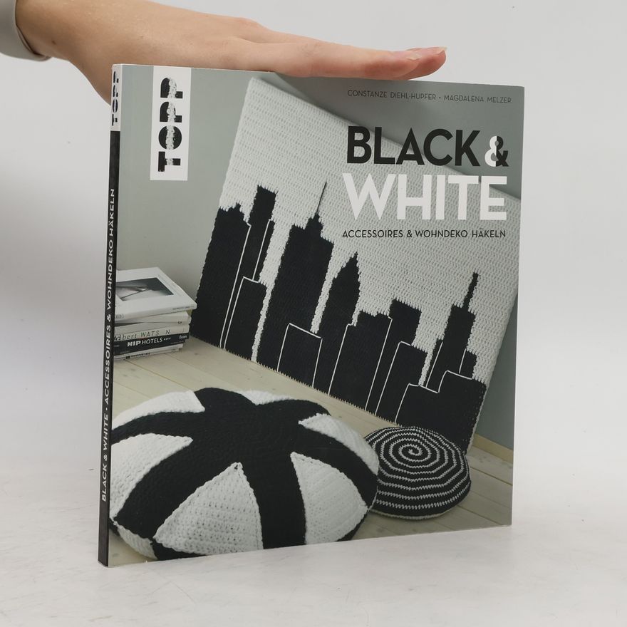 Constanze Diehl Hupfer Black & White