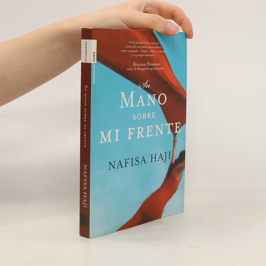Nafisa Haji Su mano sobre mi frente