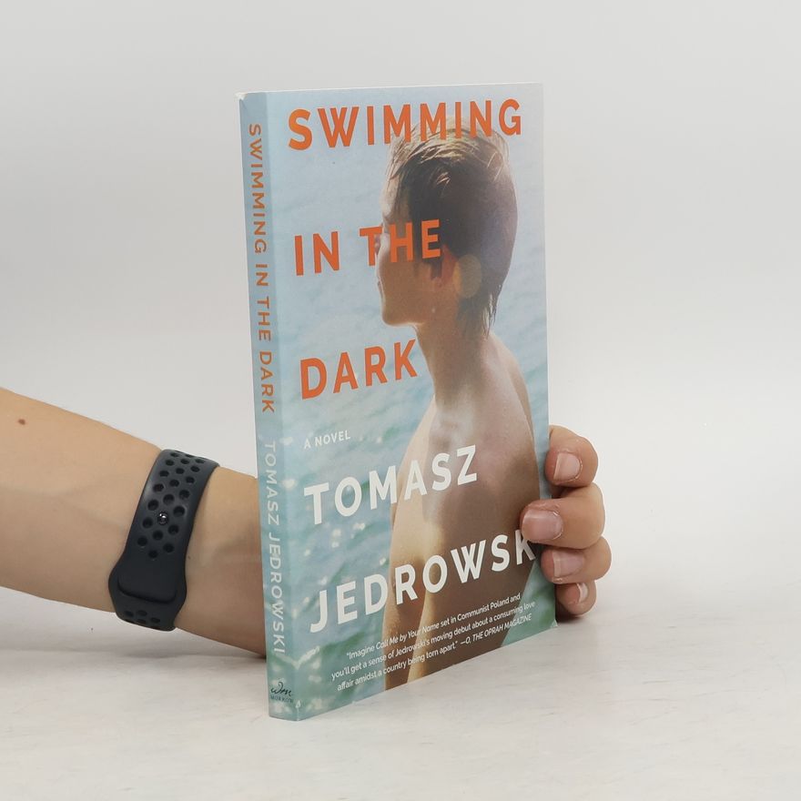 Tomasz Jędrowski Swimming in the Dark