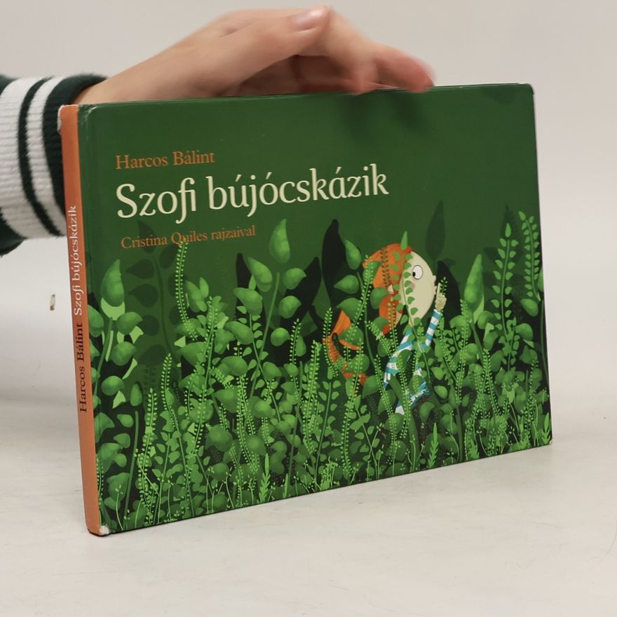 Bálint Harcos Szofi bújócskázik