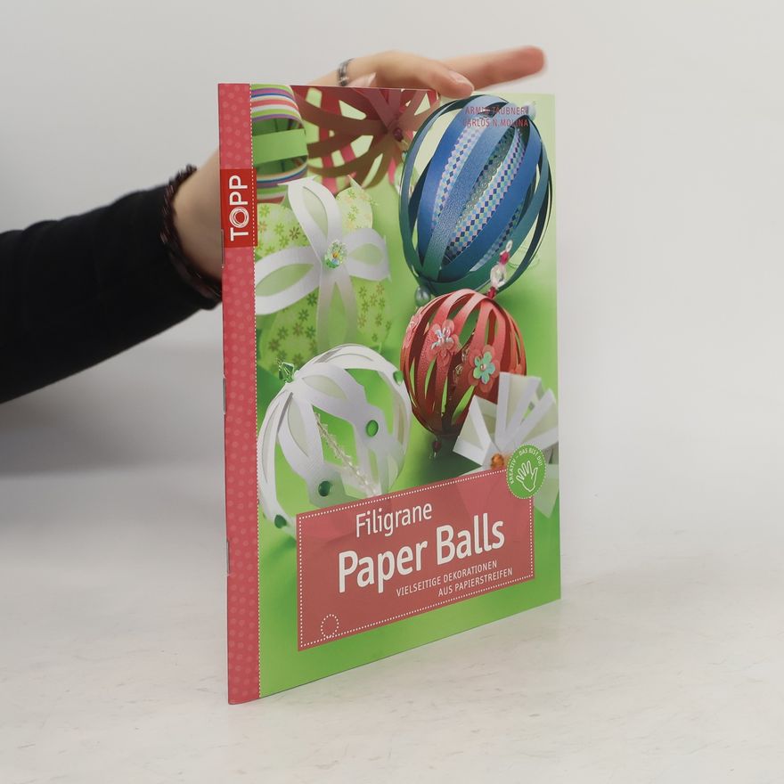Armin Täubner Filigrane Paper Balls