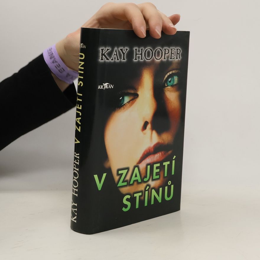 Kay Hooper V zajetí stínů