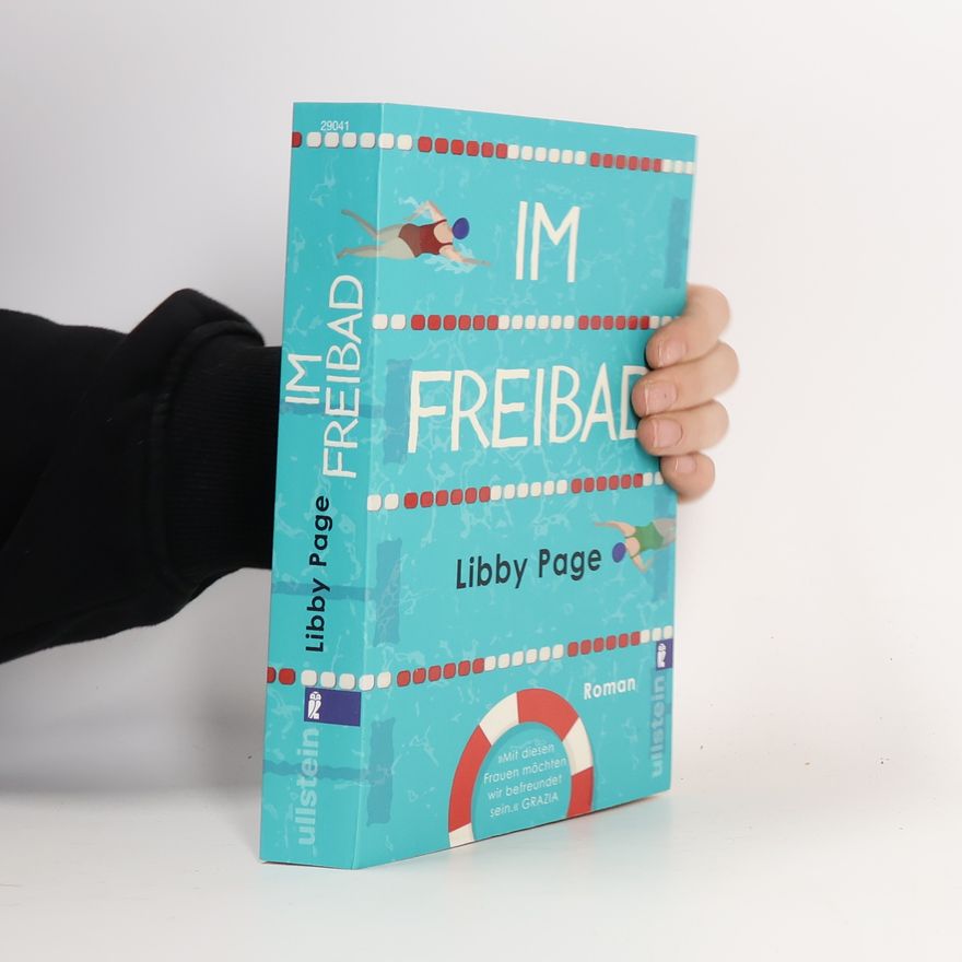 Libby Page Im Freibad