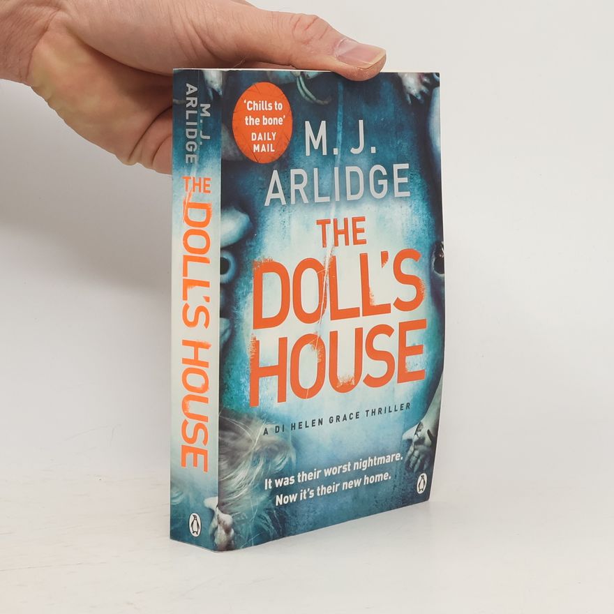 M. J. Arlidge The Doll's House