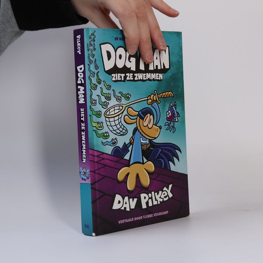 Dav Pilkey Dog Man ziet ze zwemmen