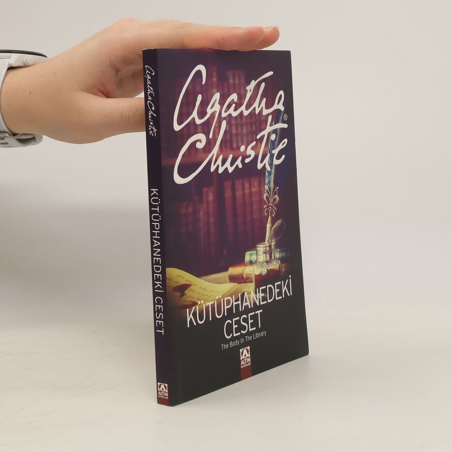 Agatha Christie Kütüphanedeki Ceset