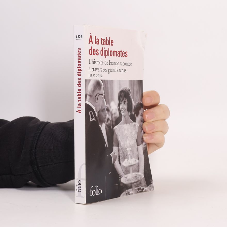 Gallimard, À la table des diplomates