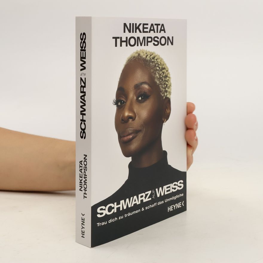 Nikeata Thompson Schwarz auf weiß
