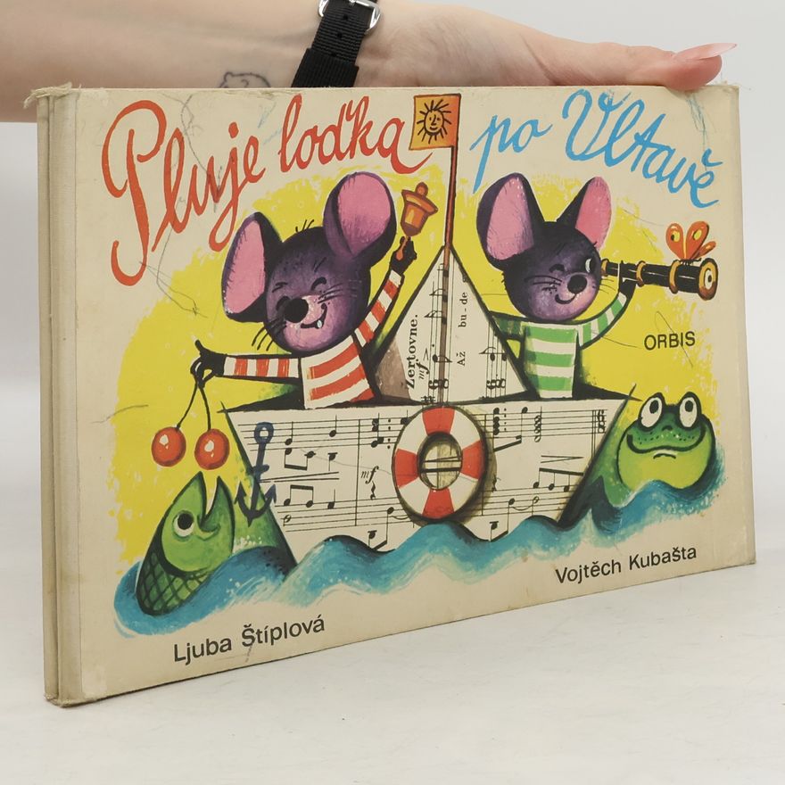 Ljuba Štíplová Pluje loďka po Vltavě