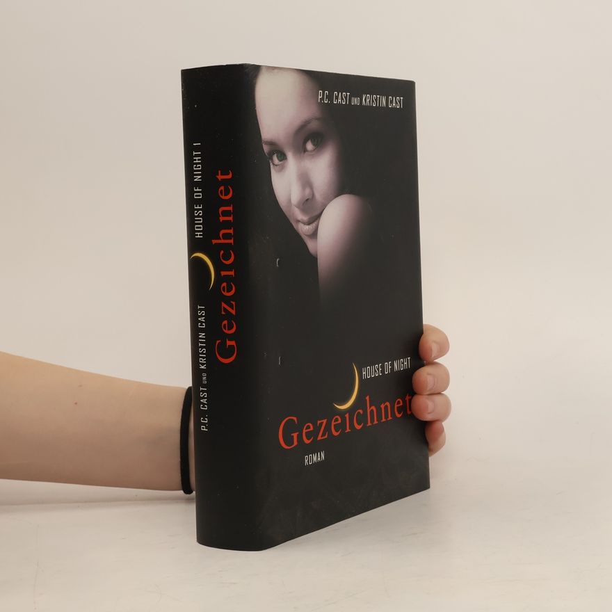 Phyllis Christine Cast Gezeichnet