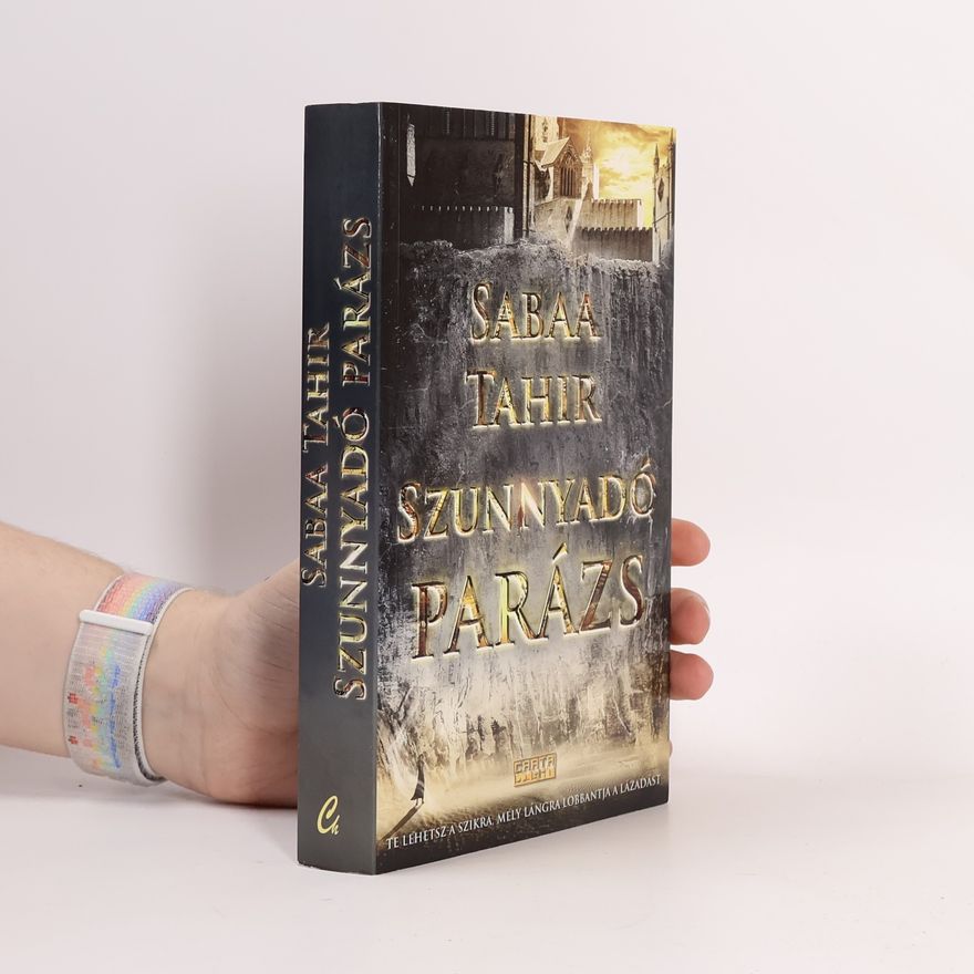 Sabaa Tahir Szunnyadó parázs