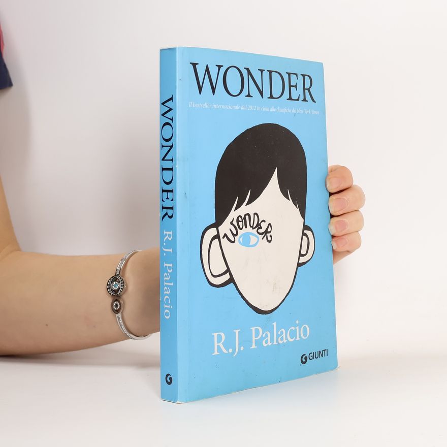 Raquel J. Palacio Wonder