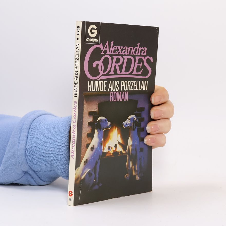 Alexandra Cordes Hunde aus Porzellan.